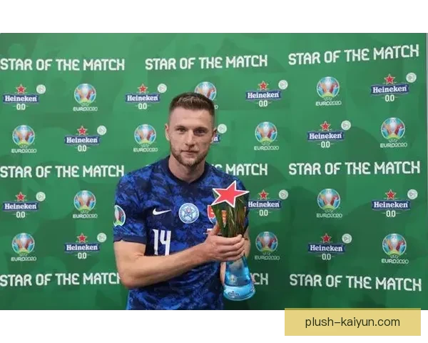 什克里尼亚尔战术适配性提升，表现稳健引发关注