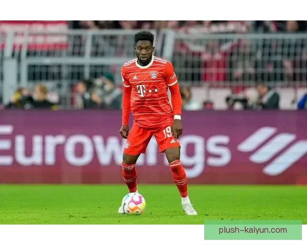 戴维斯边路统治力持续提升，成为球队进攻的重要引擎