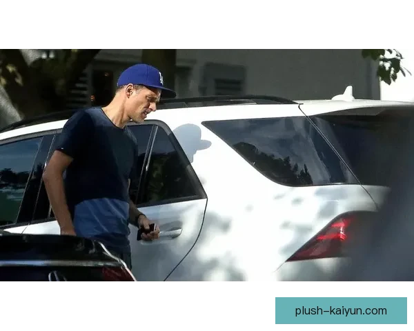 贝肯鲍尔战术成熟度持续提升，备受关注的足球理念引发热议