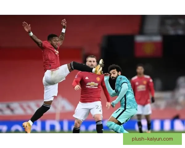 英超曼联面临危机，球队表现回落引发关注与讨论